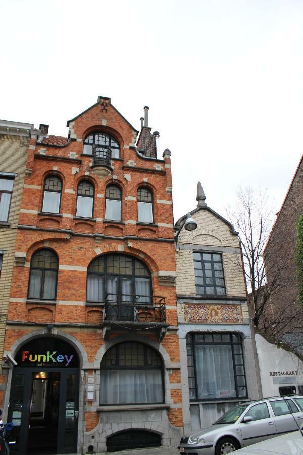 Funkey Hotel Brusel Exteriér fotografie